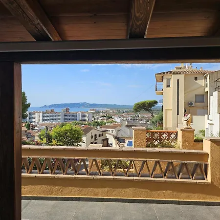 Apartamento Caballito De Mar Con Parking